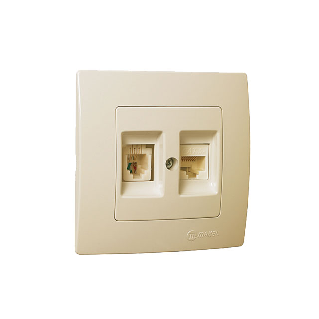 Priza de date interioara 220 V